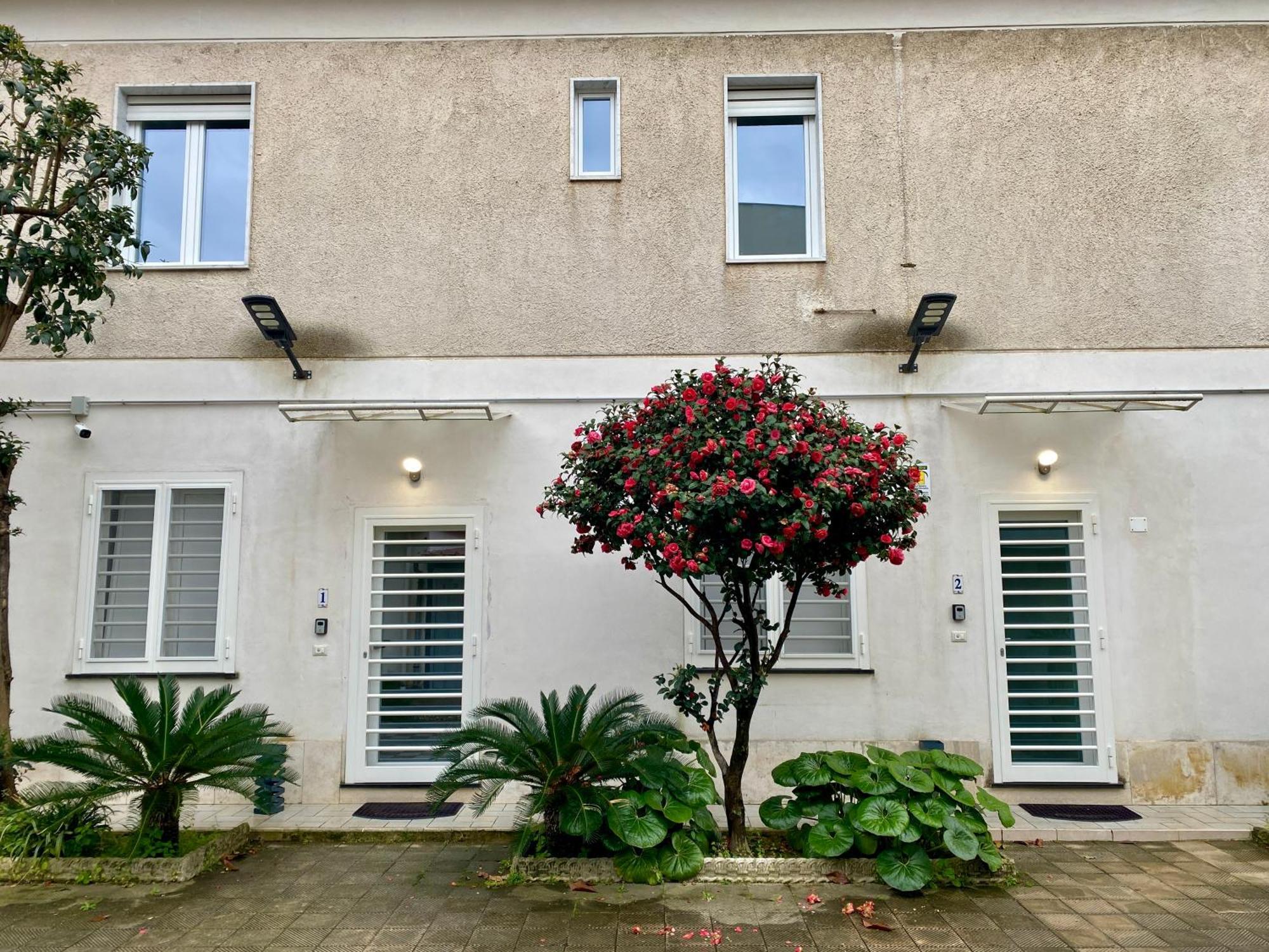 Appartamento Casa Crispino Piano Terra Per 2 Persone Frattaminore Luaran gambar